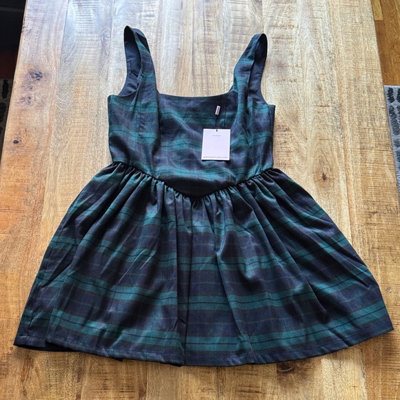 Avec Les Filles Dresses & Skirts - AVEC LES FILLES Green and Black Plaid tartan tank mini A line flare Dress NWT